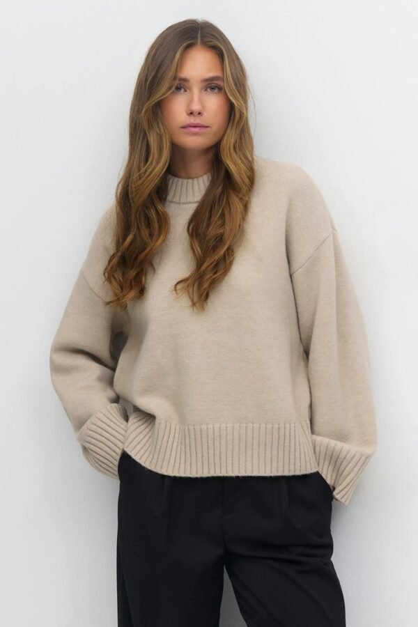Dame Gina Tricot Crew Neck Knitted Sweater