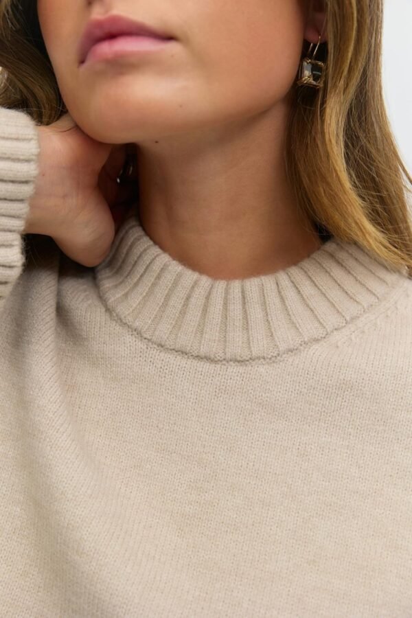 Dame Gina Tricot Crew Neck Knitted Sweater - Image 4