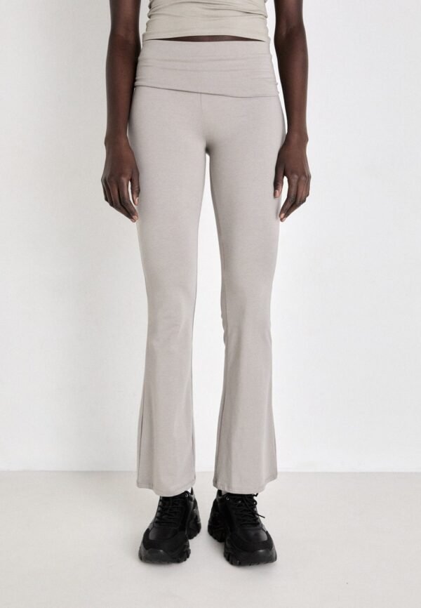 Dame Gina Tricot Soft touch folded trouser
