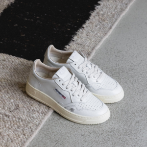 Autry Damen Sneakers Medalist Love aus Weißem Leder - Image 3