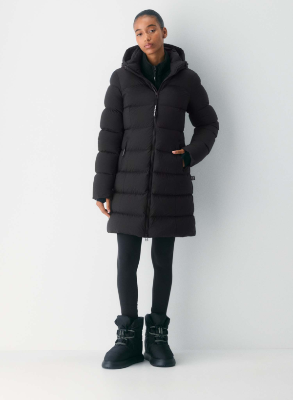 The Super Puff Women's The Supersnug Puff Mid Jacket in Black | 3XS - Image 3