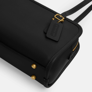 Coach Swing Zip Bag Women's - Image 3